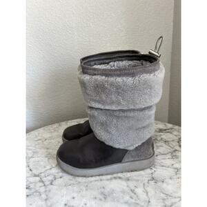 UGG Womens Reykir Waterproof Boots Size 8 Gray Sheepskin Leather Vibram